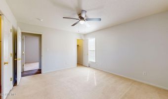 3786 Dover Dr, Ayden, NC 28513