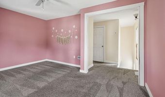 37 College St, Alexandria, OH 43001