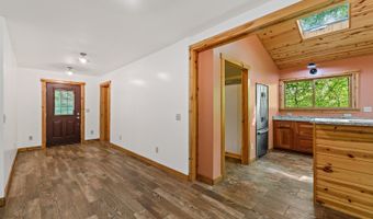 6559 Poston Rd, Athens, OH 45701