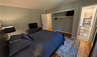 1494 Hilton Dr, Akron, OH 44313