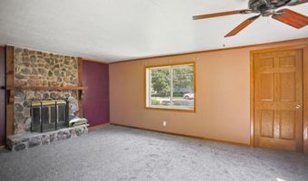 1517 SW 9th Ave, Aberdeen, SD 57401