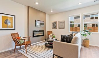 61187 Splendor Ln, Bend, OR 97702