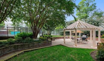 7500 WOODMONT Ave S712, Bethesda, MD 20814