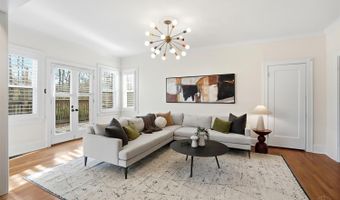 6610 Hudson Pkwy, Amberley, OH 45213