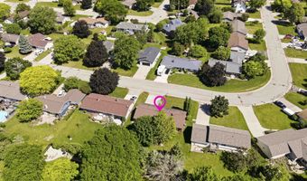 2025 W HARVEST Dr, Appleton, WI 54914