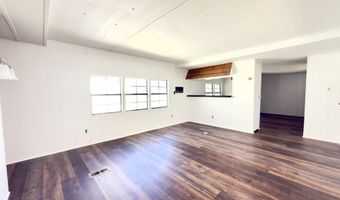 97883 Court St 31, Brookings, OR 97415