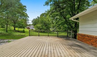 259 White Tree Ln, Ballwin, MO 63011