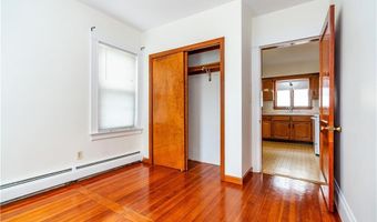 117 Orchard St, East Providence, RI 02914