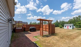 479 Donald St, Bedford, NH 03110