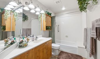 914 N 400 W, Centerville, UT 84014