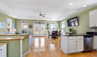 605 FRONT St, Delaware City, DE 19706