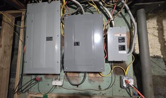 47 Granite St, Barre, VT 05641