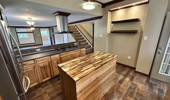 200 Caroline Ave, Altoona, PA 16602