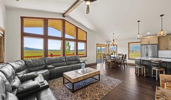 136 Goslin Loop, Cascade, ID 83611