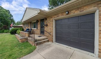 302 Homewood Ave, Akron, OH 44312