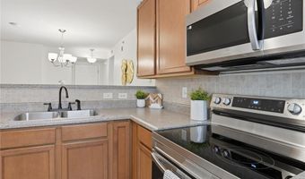 9744 Bexley Station Dr 8F, Affton, MO 63123