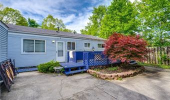 1793 Wakefield Dr, Akron, OH 44320
