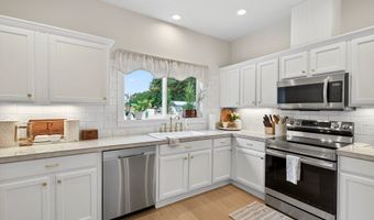 22194 S BEAVERCREEK Rd, Beavercreek, OR 97004