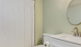 76 Bradford Ct, Aberdeen, NJ 07747