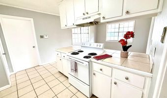 2043 Shady Oaks Dr, Baton Rouge, LA 70815