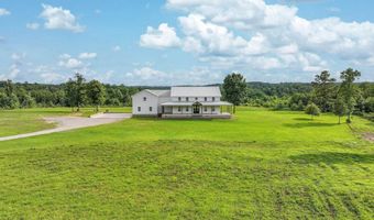 387 Emory Dr, Arab, AL 35016