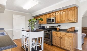 4015 Baxter Rd, Baxter, TN 38544
