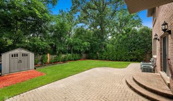 1017 E Red Oak St, Addison, IL 60101