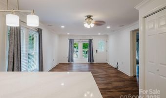 1726 Medford Dr, Charlotte, NC 28205