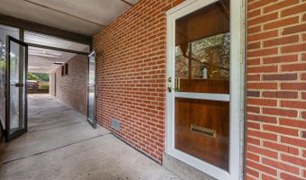 6003 LAKEHURST Dr #5, Baltimore, MD 21210