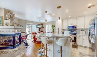 29825 Platanus Dr, Escondido, CA 92026