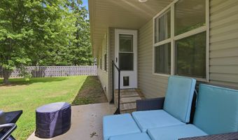 1027 Nickolas St, Aurora, MO 65605