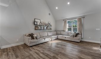 13 Hinckley Cir, Bella Vista, AR 72714