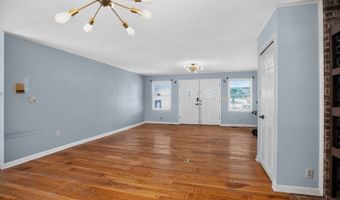 823 Birdie Dr, Abingdon, VA 24211