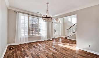 717 NE Essex Ct, Bentonville, AR 72712