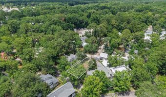 5 Bishop Rd, Beaufort, SC 29906