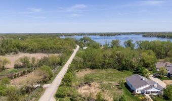 40729 N North Newport Dr, Antioch, IL 60002