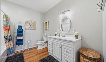 907 S 25th St, Beatrice, NE 68310