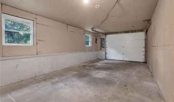 587 Central Ave, Johnston, RI 02919