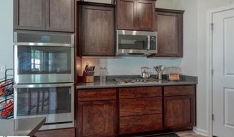 4002 Hometown Way, Boiling Springs, SC 29316