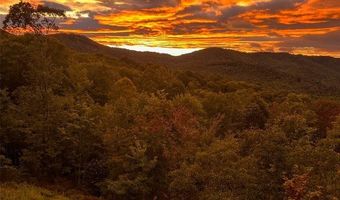 39 Firesong Ln, Glenville, NC 28736