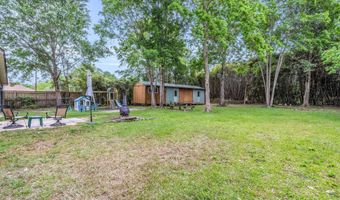 130 Melody Ln, Bay St. Louis, MS 39520
