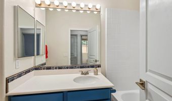 6660 Curlew Ter, Carlsbad, CA 92011