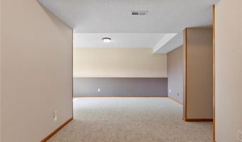 1126 Benjamin Dr, Alexandria, MN 56308