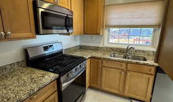 8001 HAMMOND St, Alexandria, VA 22309