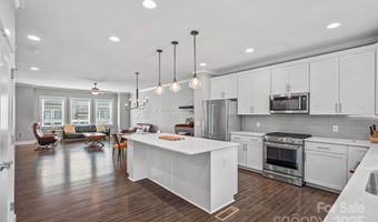 1910 Seegars Pl, Charlotte, NC 28204