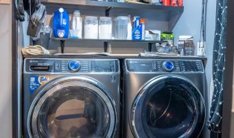 112 S College St, Adams, WI 53910