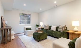 1023 Florida Ave, Ames, IA 50014