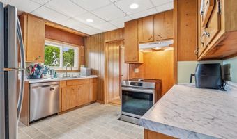 2107 Shunk Ave, Alliance, OH 44601