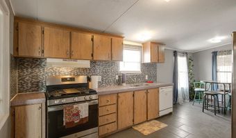 2 STOREY Ave, Belen, NM 87002