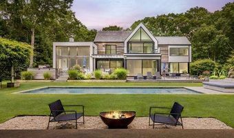22 Phelan Ct, Amagansett, NY 11930